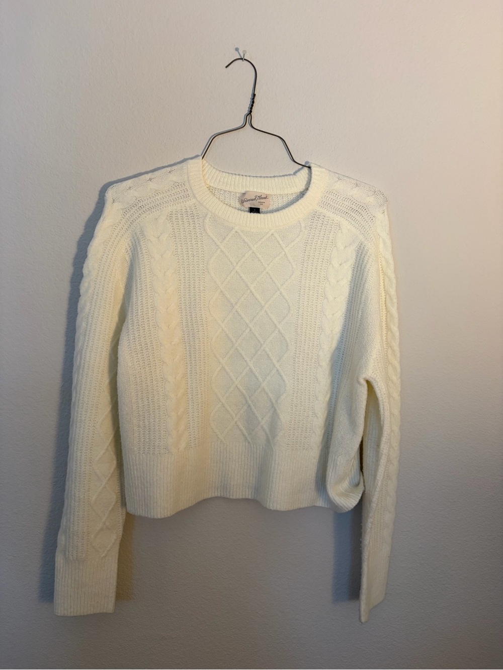 Universal Thread Cream Cable Crewneck Sweater